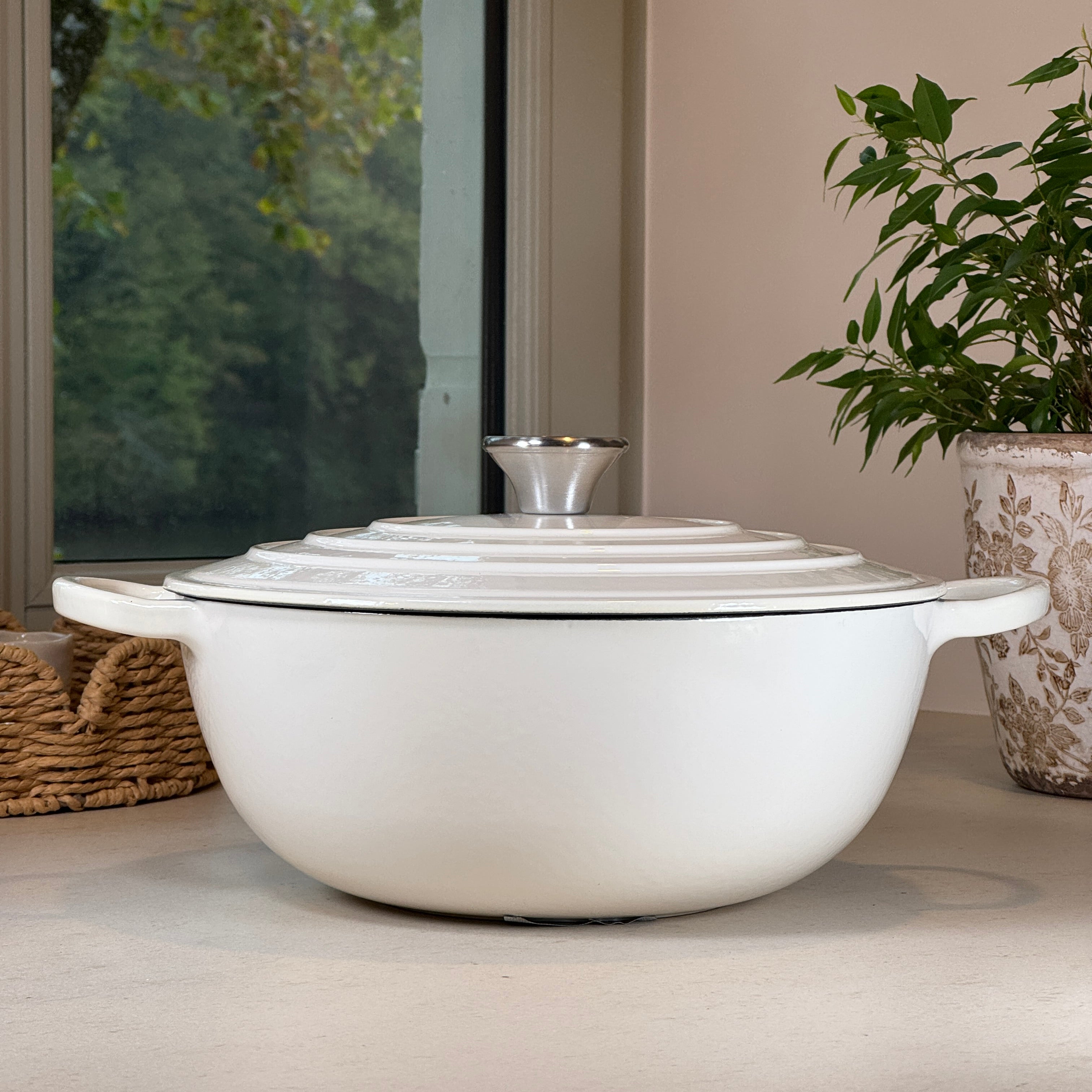 7-teiliges emailliertes Gusseisen-Set - Vanilleweiß