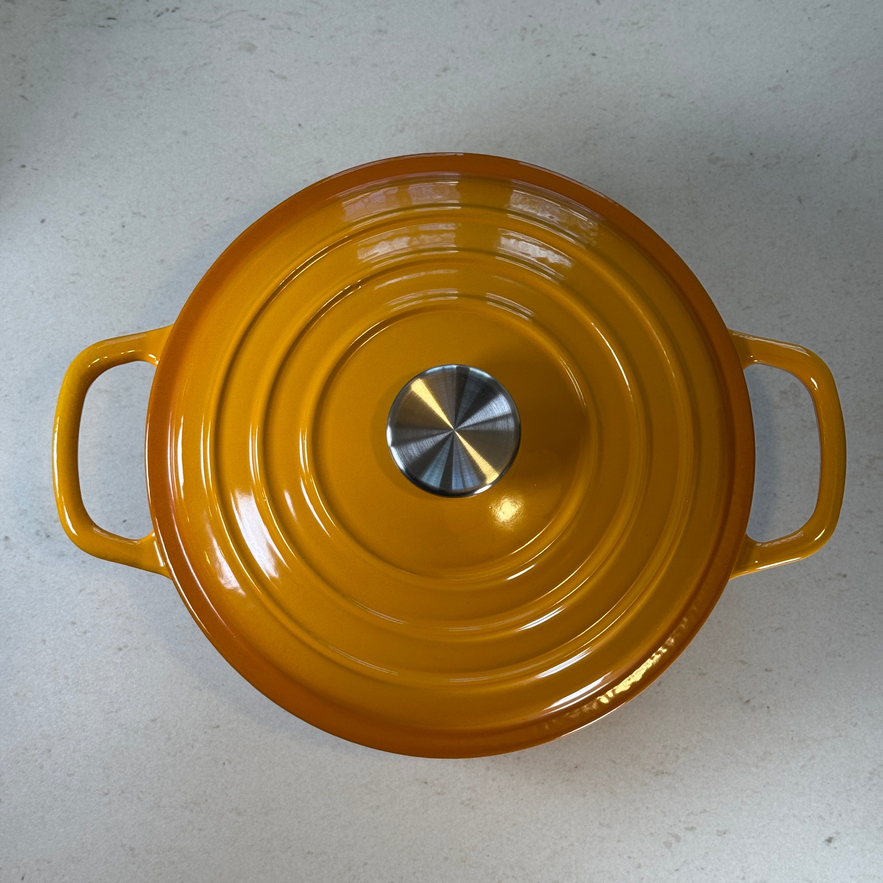 Cocotte ronde en fonte émaillée – Jaune Moutarde