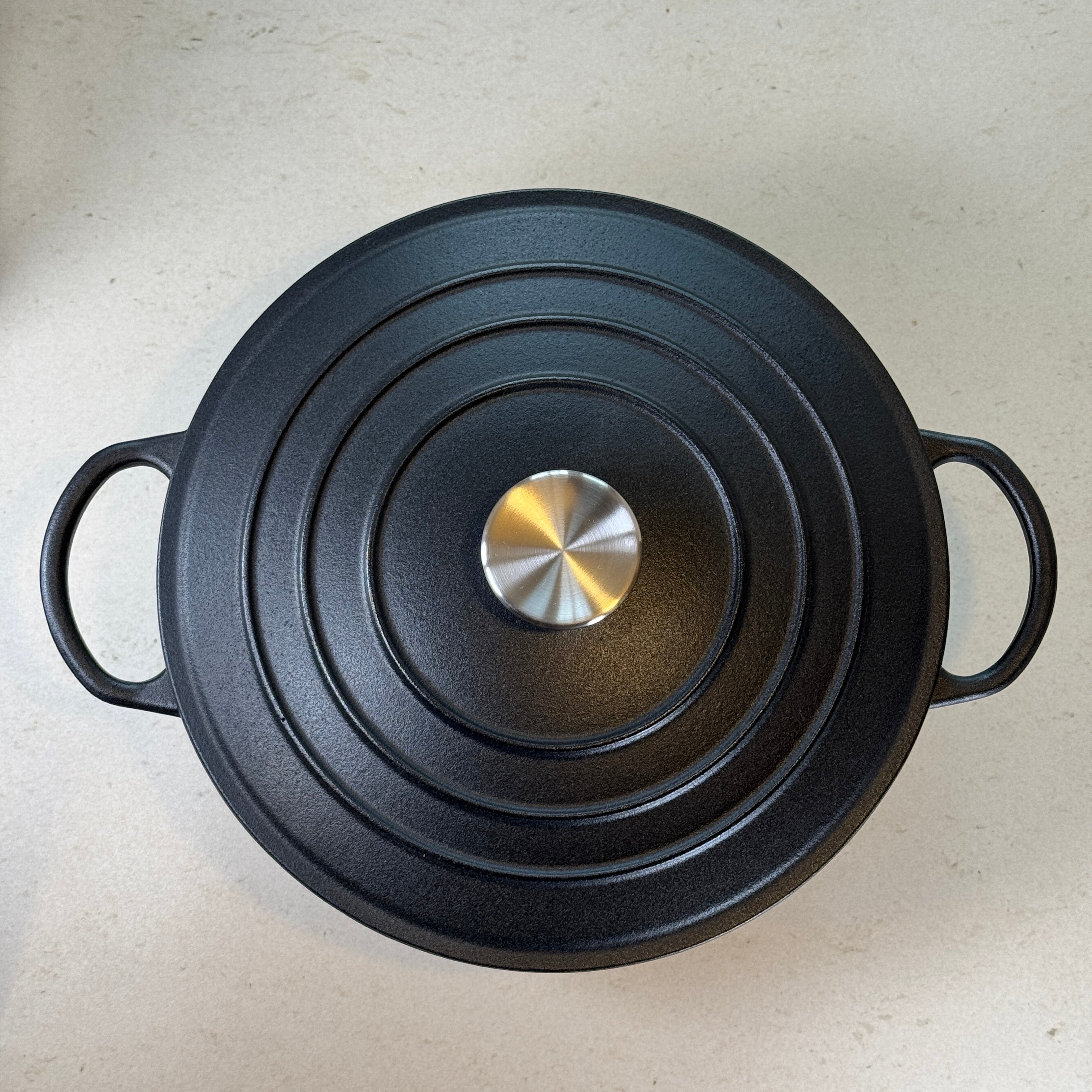 Marmite ronde en fonte – Noir Mat