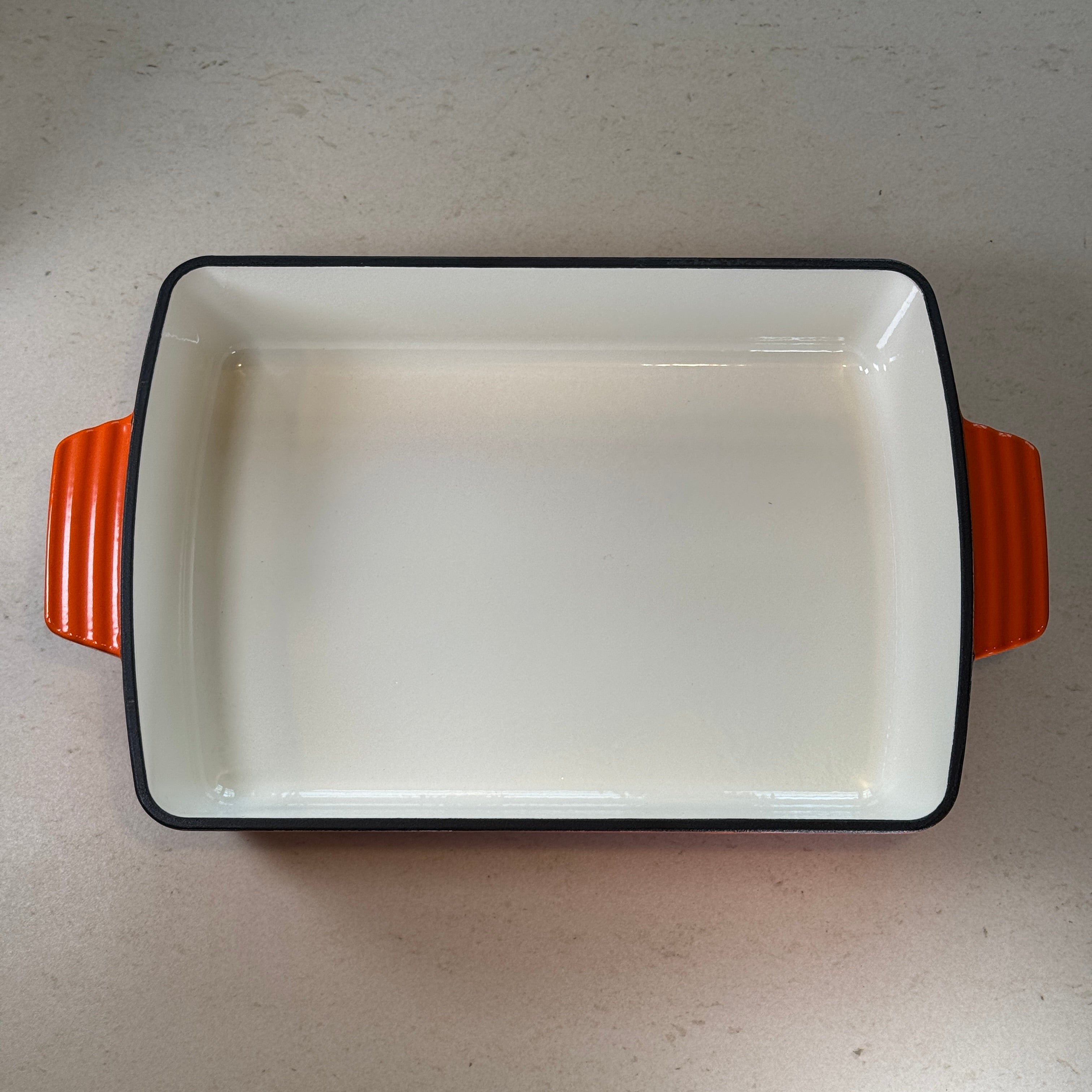 Plat à rôtir rectangulaire en fonte émaillée – Orange