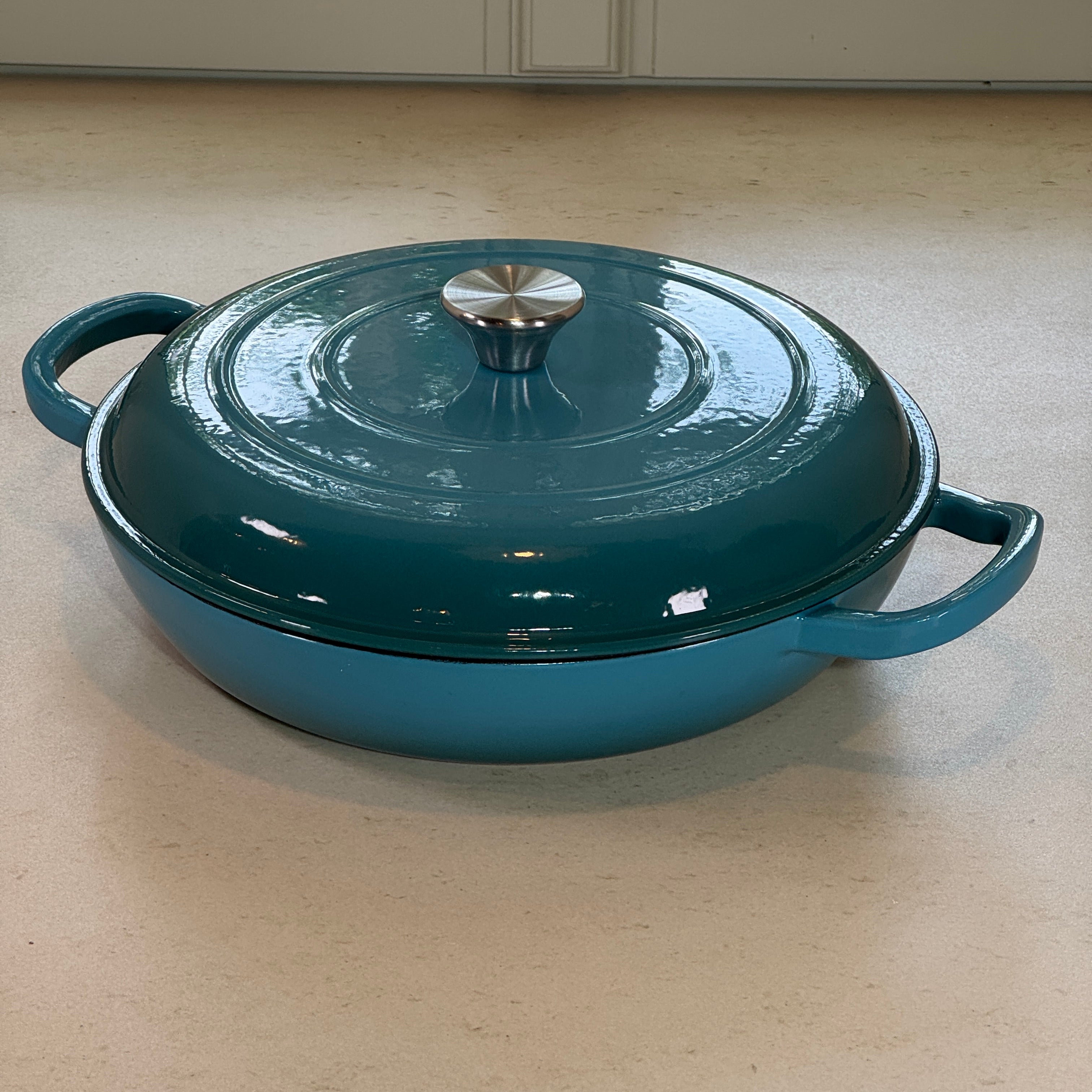 Faitout en fonte émaillée Turquoise adapté à la cuisine quotidienne et aux plats faits maison