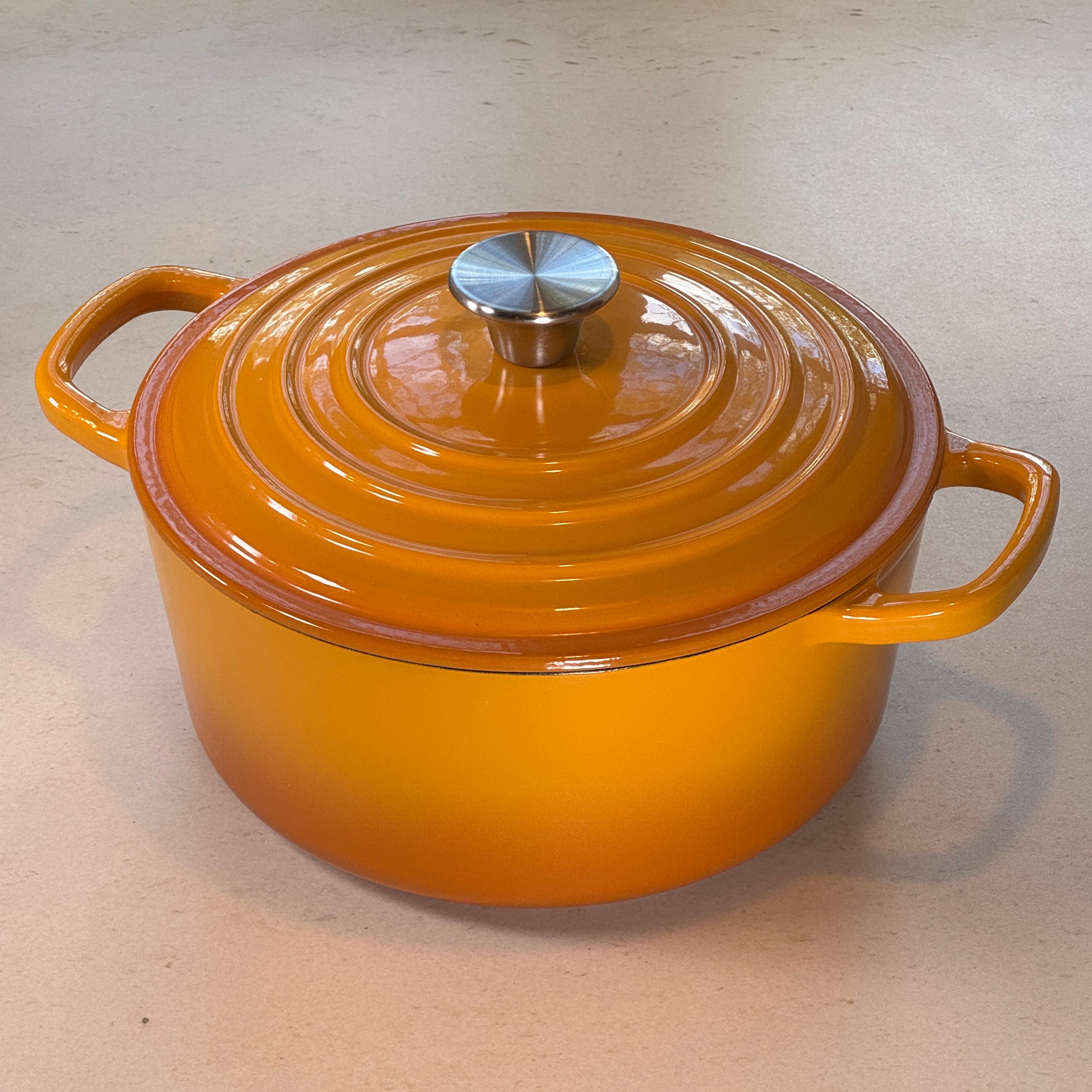 Cocotte ronde en fonte émaillée – Jaune Moutarde