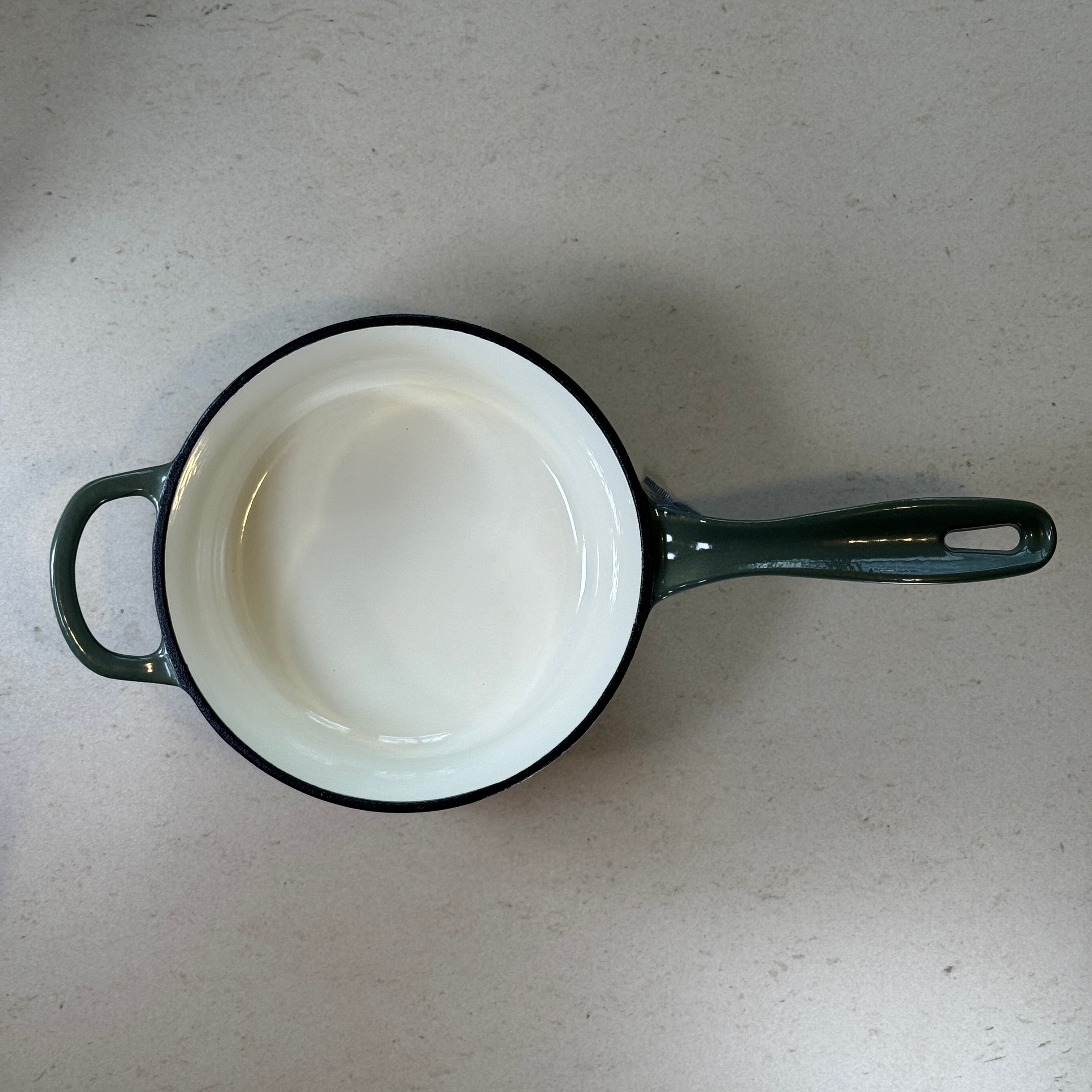 Casserole ronde en fonte émaillée – Vert Sapin