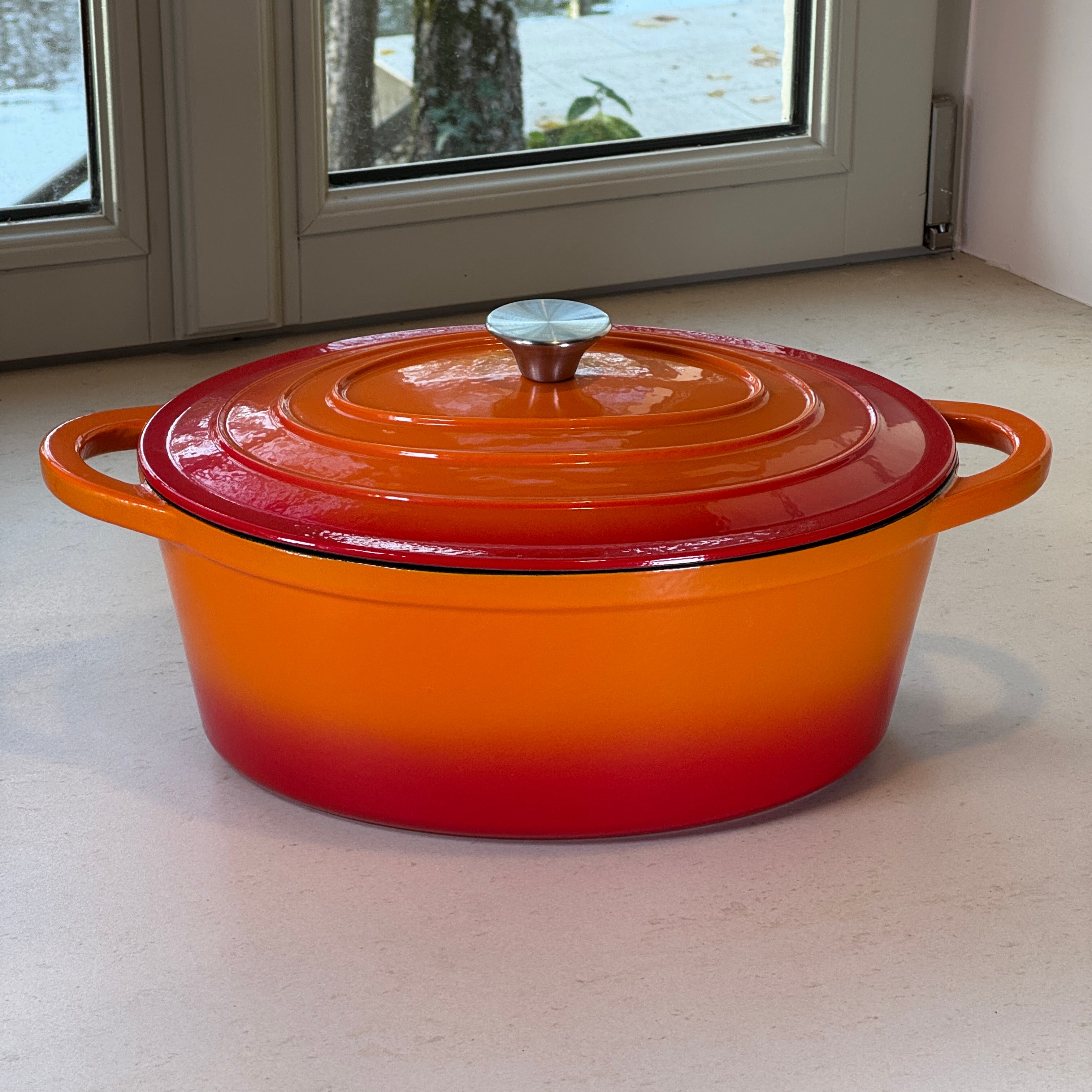 Cocotte ovale en fonte émaillée – Orange