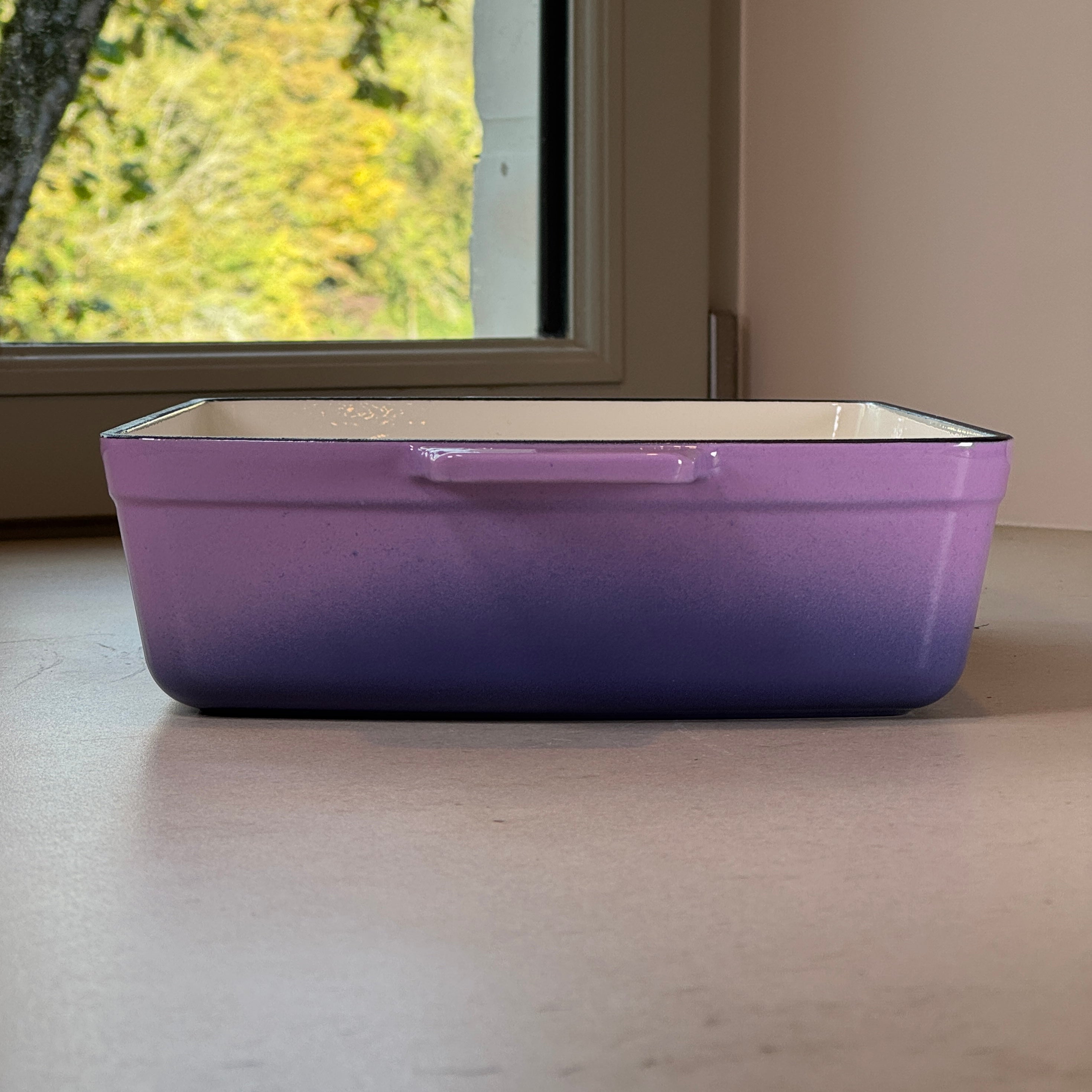 Plat à rôtir rectangulaire en fonte émaillée – Violet Prune