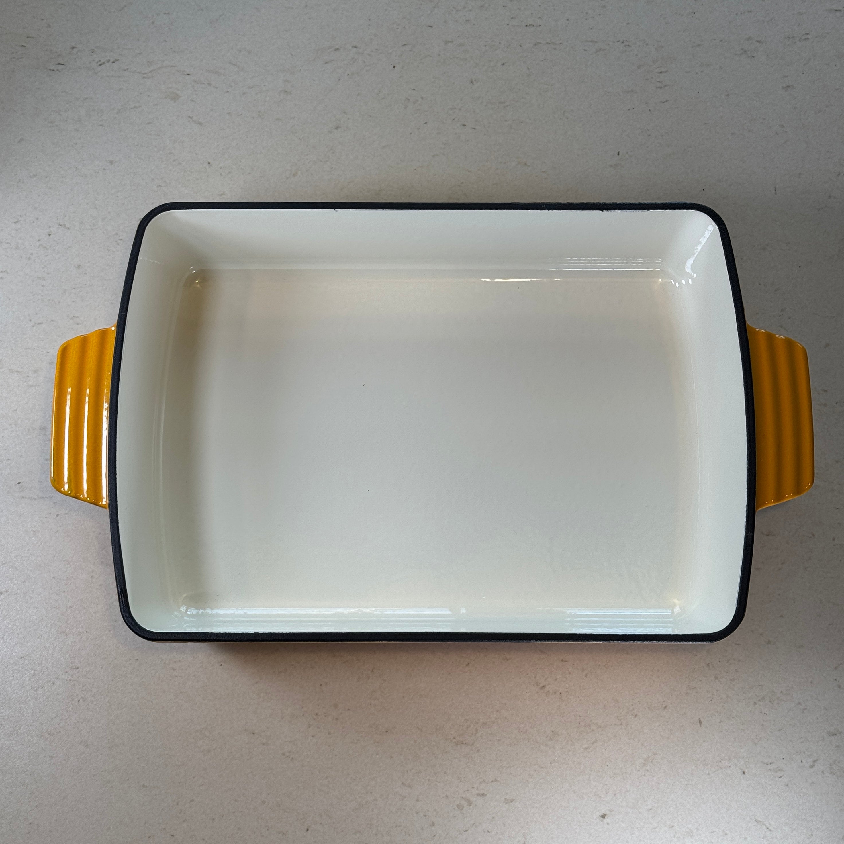 Plat à rôtir rectangulaire en fonte émaillée – Jaune Moutarde