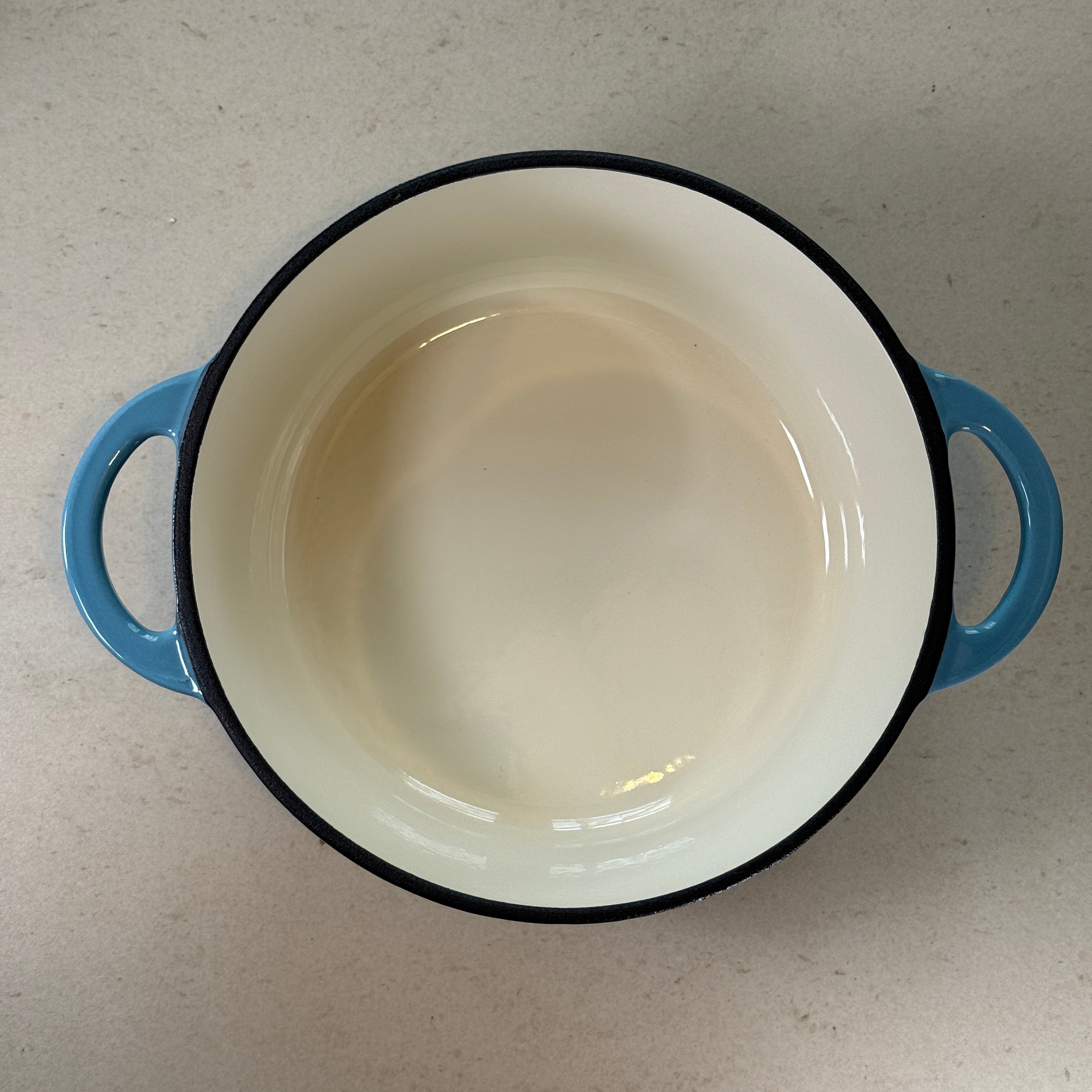 Cocotte ronde en fonte émaillée – Bleu Perle