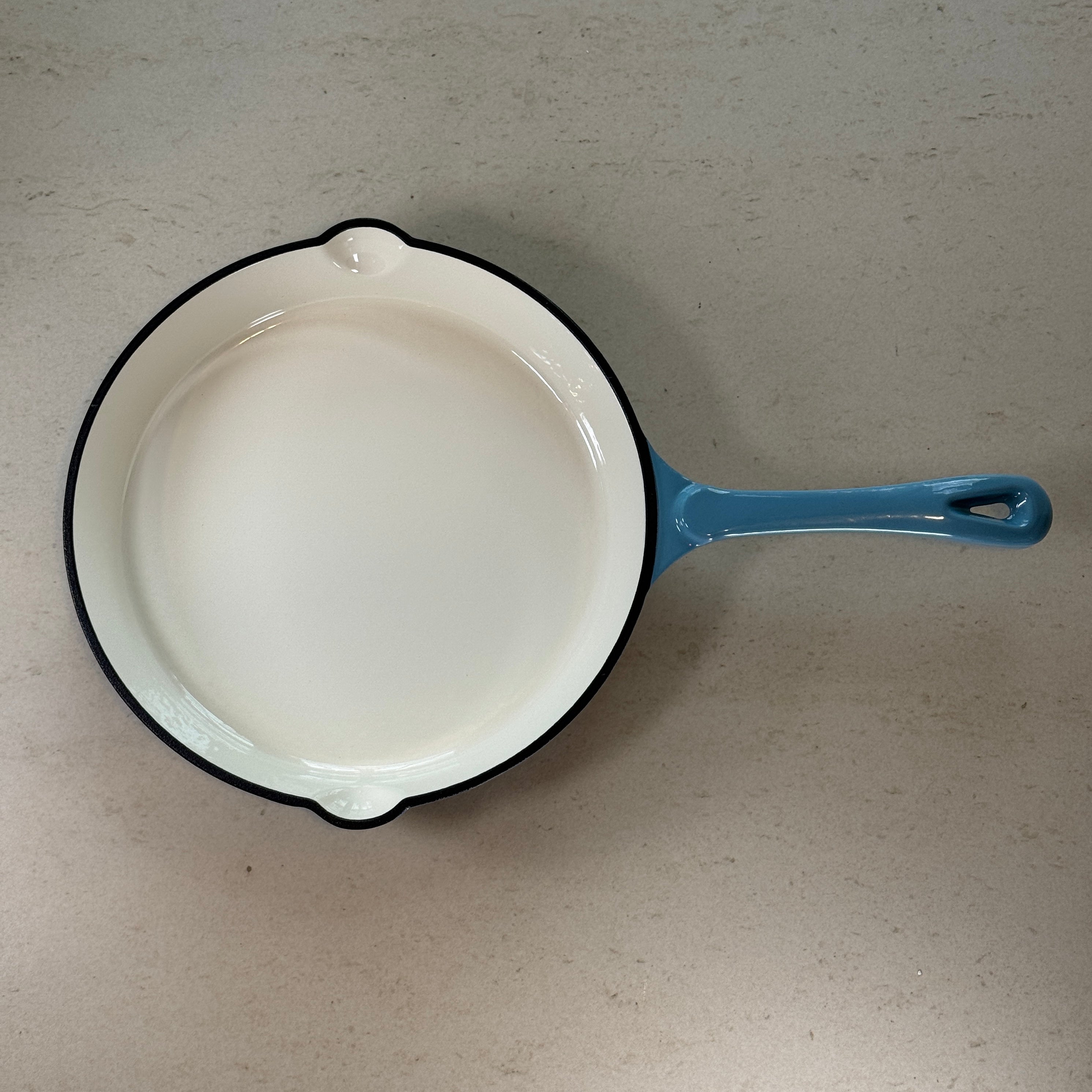 Poêle ronde en fonte émaillée - Bleu Perle