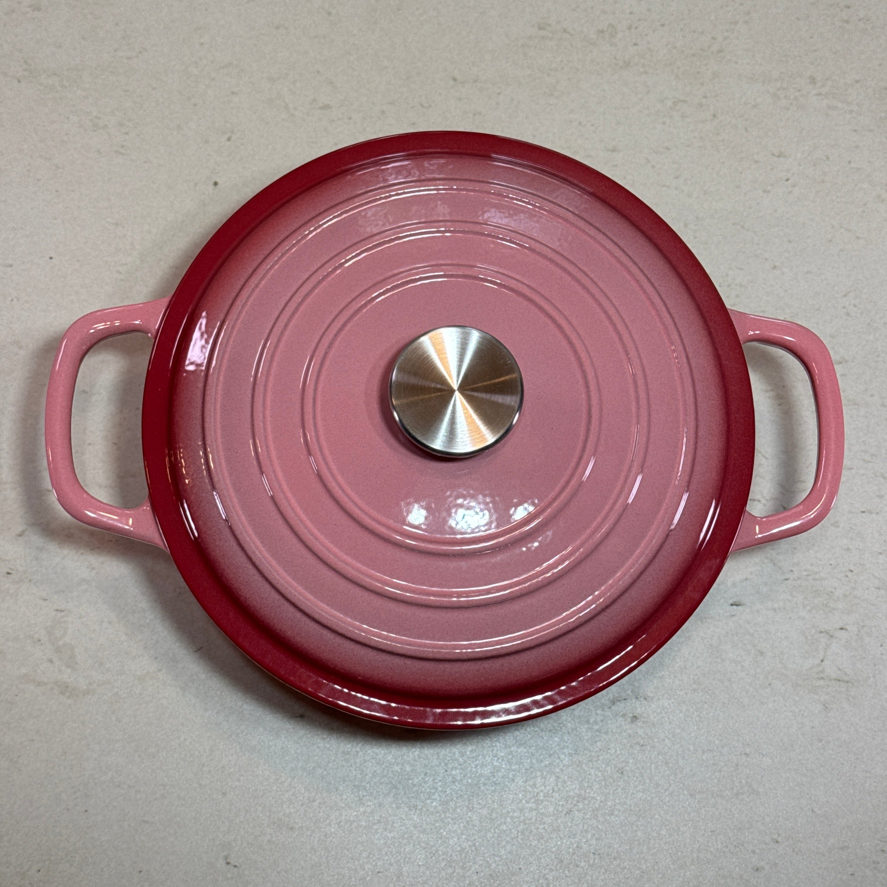 Cocotte ronde en fonte émaillée Rose avec couvercle épais pour cuisson lente et maîtrisée