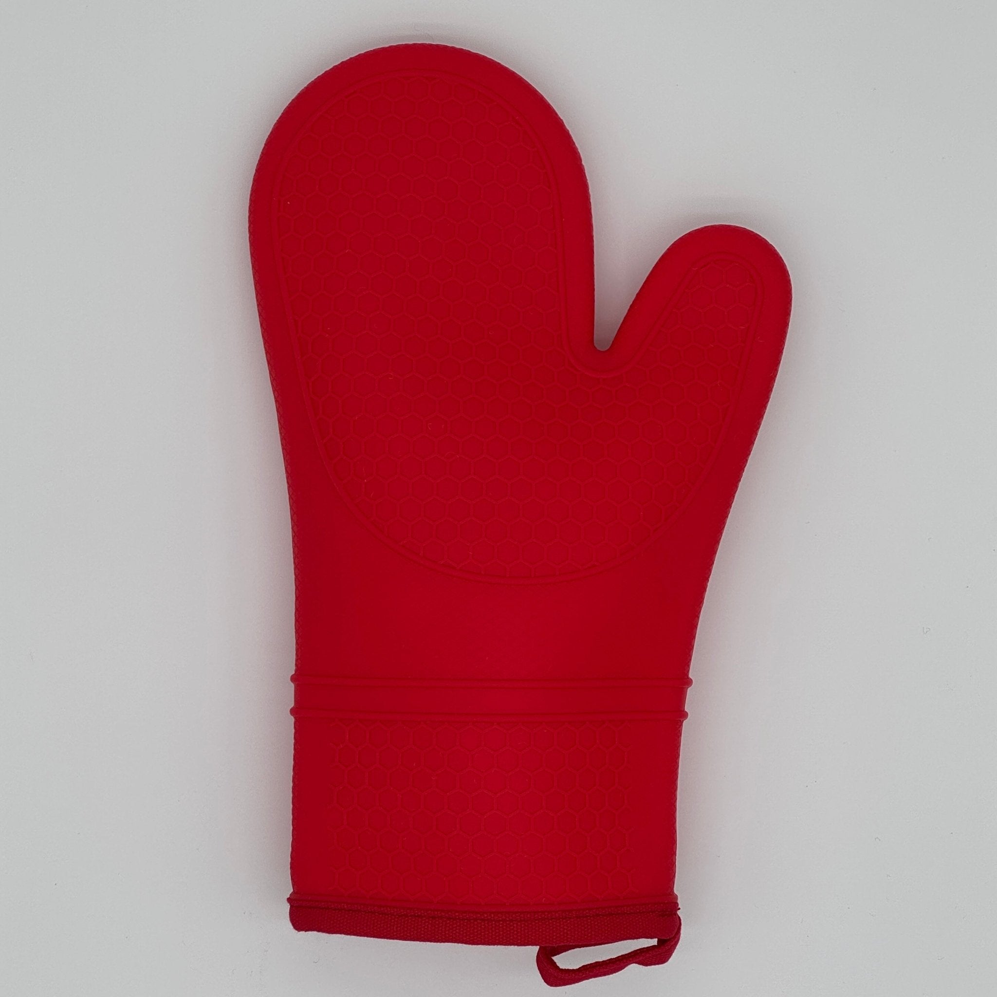 Gant en silicone rouge protégeant efficacement les mains contre la chaleur pour la cuisine, le four et les cocottes