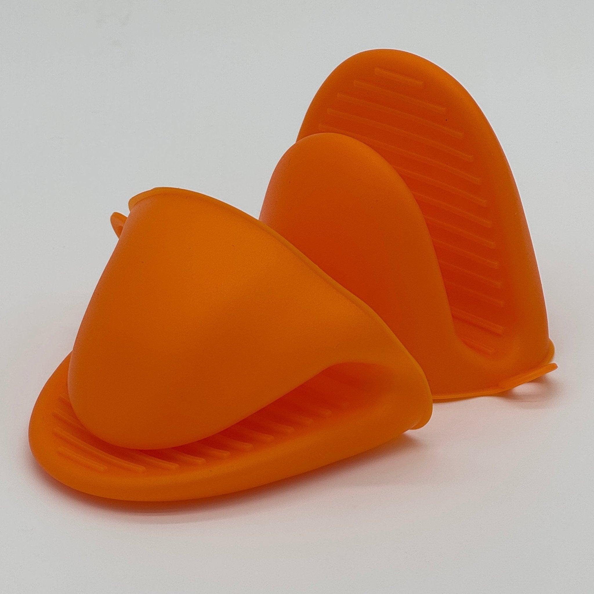 Paire de manique en silicone orange antidérapante