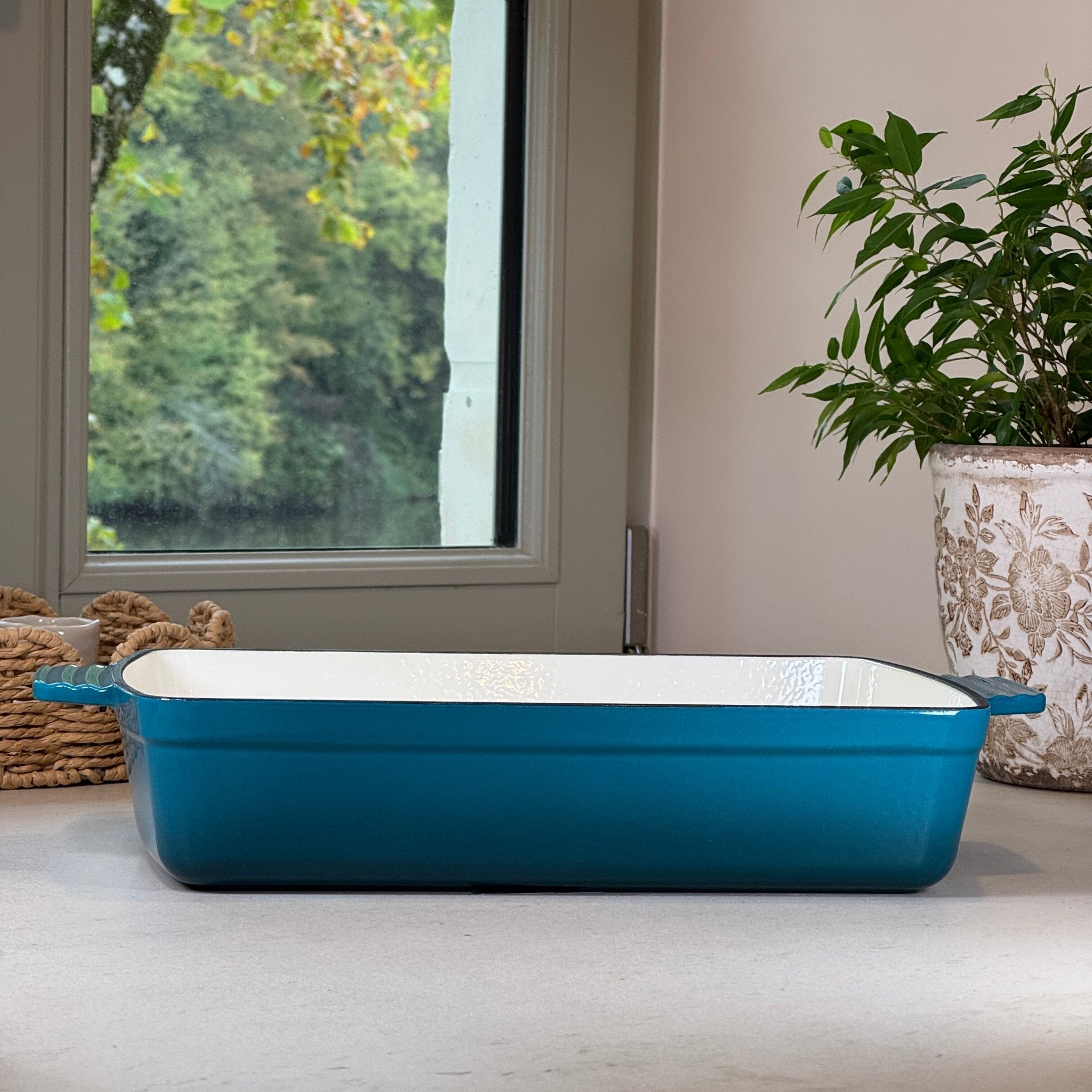 Plat à rôtir en fonte émaillée Bleu Cyan idéal pour gratins, rôtis et plats au four