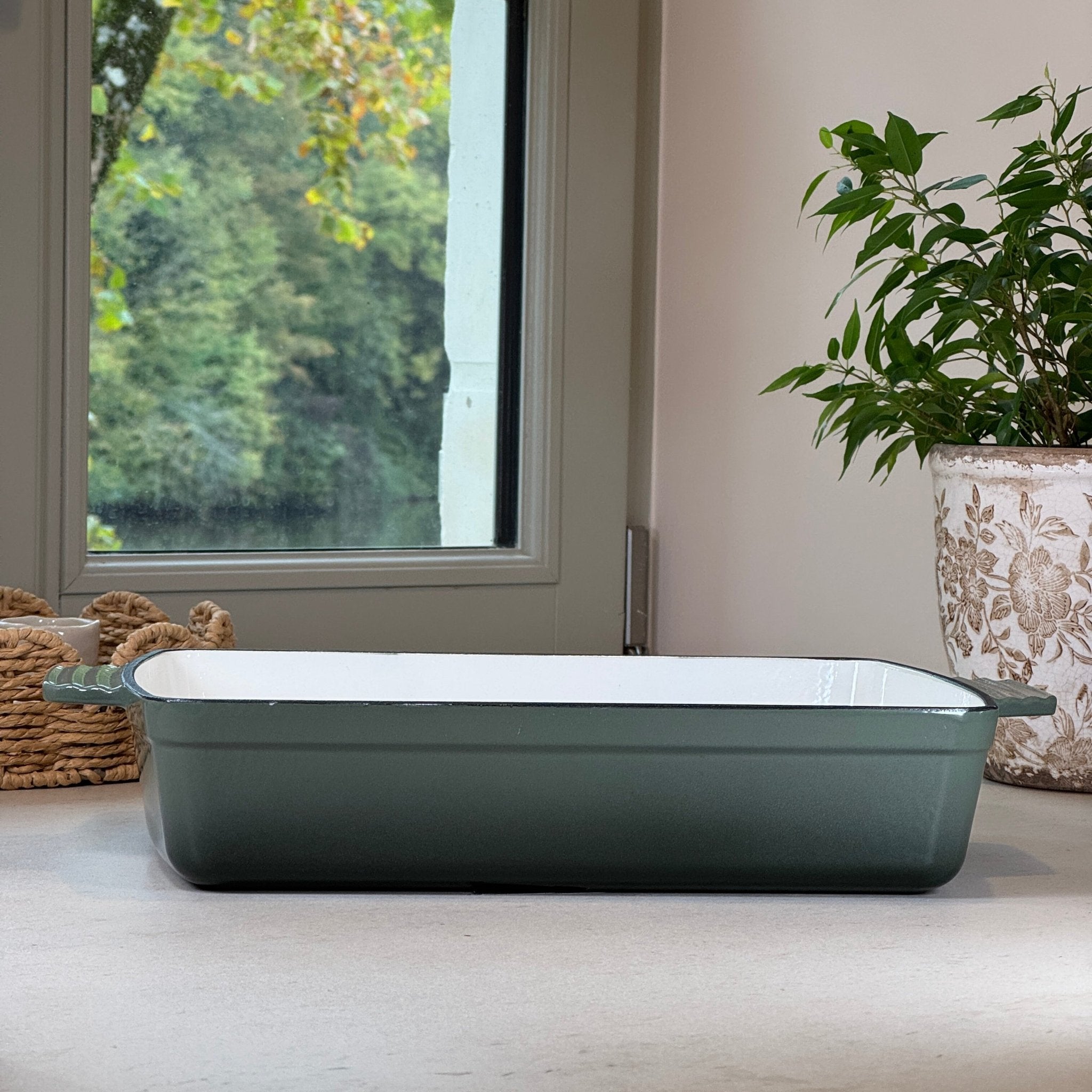 Plat à rôtir en fonte émaillée Vert Sapin idéal pour gratins, rôtis et plats au four