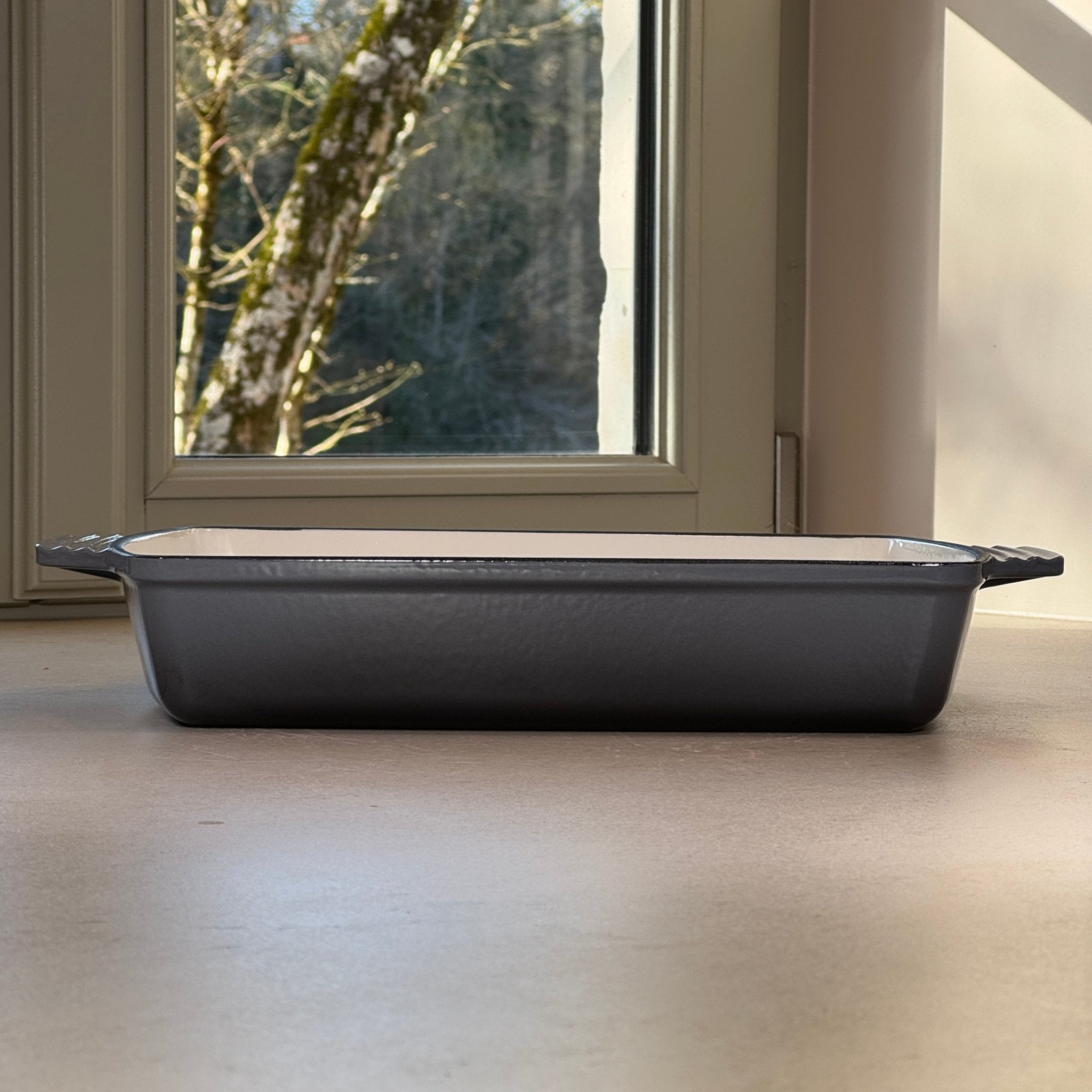 Plat à rôtir en fonte émaillée gris anthracite grande capacité idéal pour gratins, lasagnes et plats familiaux au four